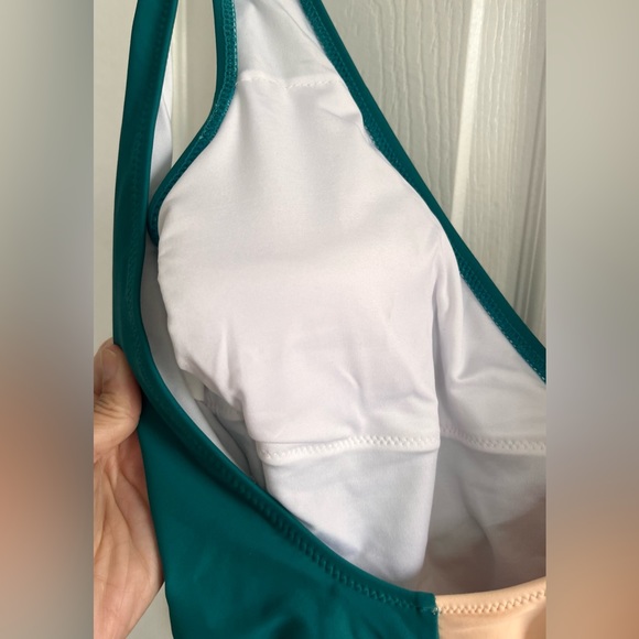 #2- NWT wrap one piece swimsuit cupshe small - Picture 2 of 5